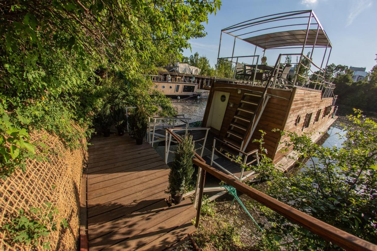 Hotel Prague Bay Houseboats Esterno foto